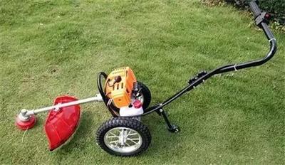 割草機.jpg 割草機.jpg