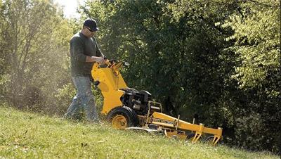 草坪機.jpg 草坪機.jpg